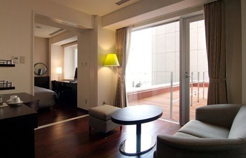Libraryhotel Higashi-Nibancho Sendai Extérieur photo